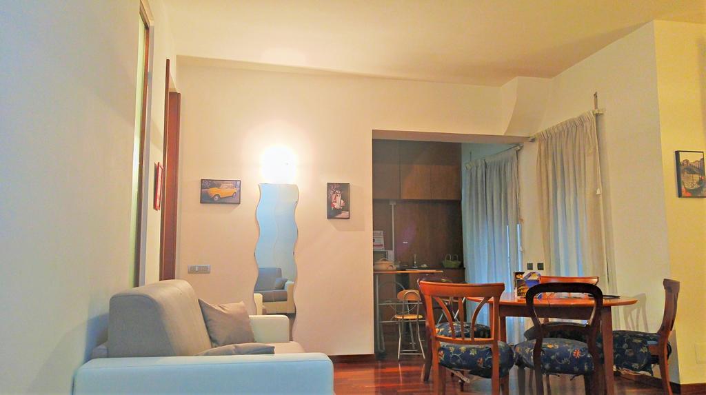 Appartamento Turistico Laura Rzym Zewnętrze zdjęcie